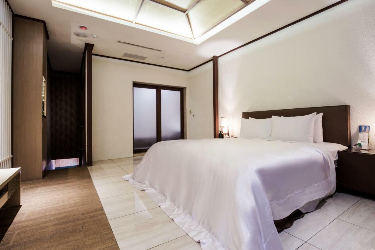 Duo Romance Hotel Hualien City Exterior photo