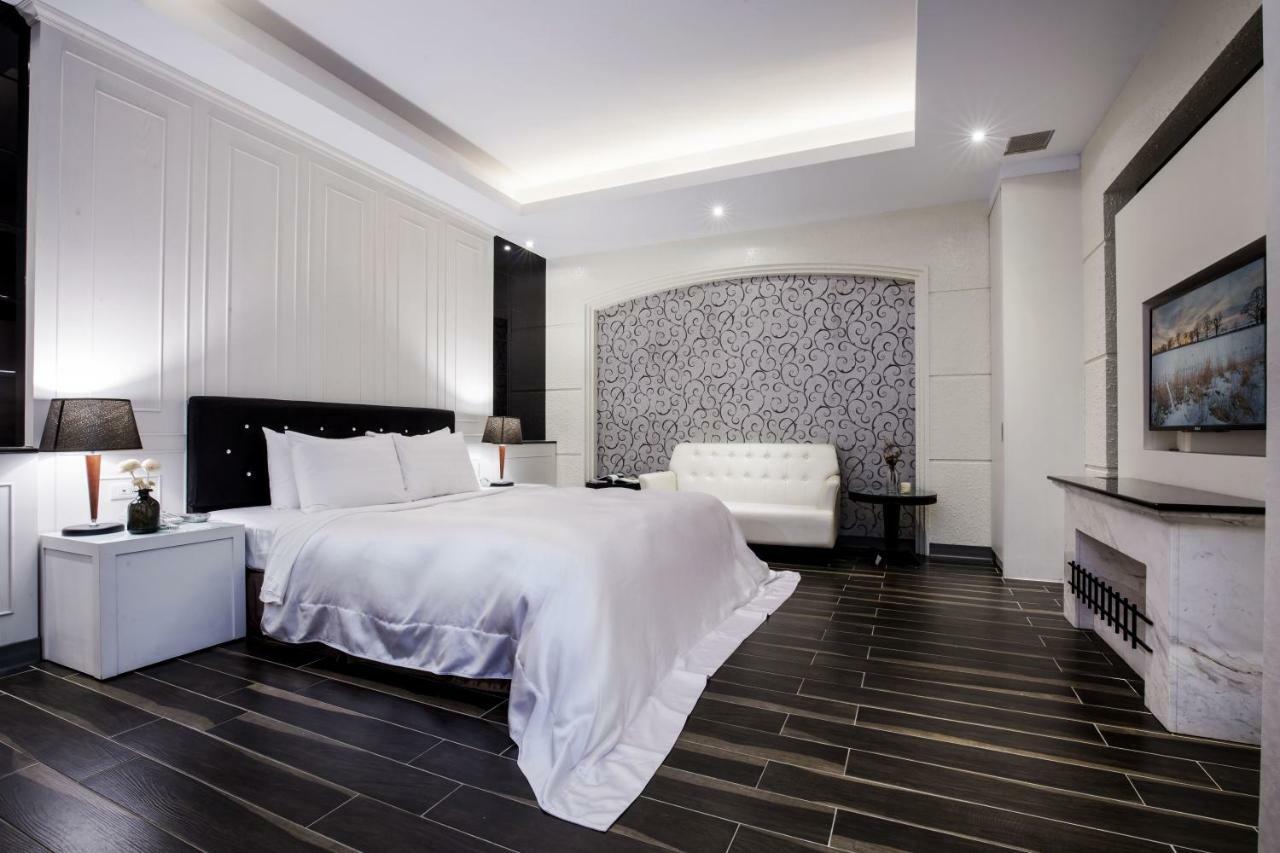 Duo Romance Hotel Hualien City Exterior photo