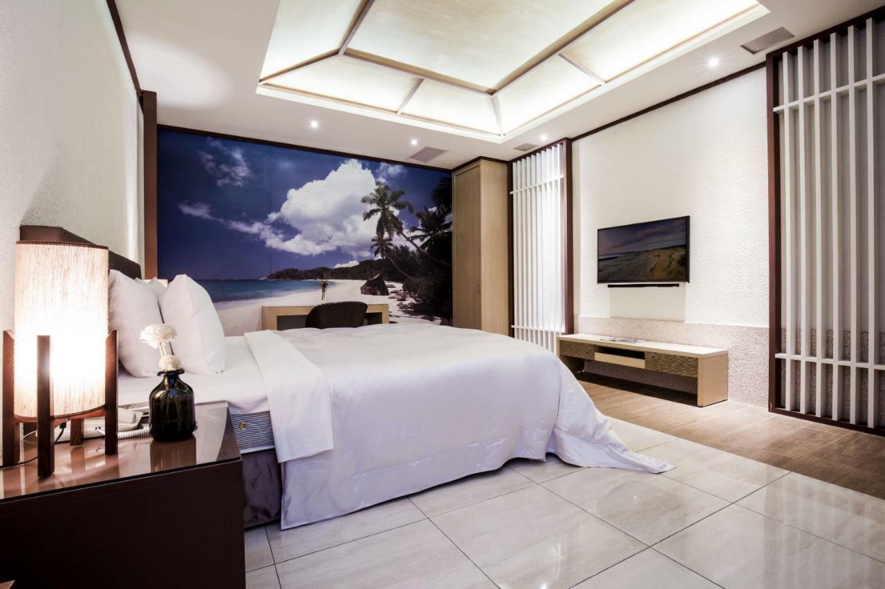 Duo Romance Hotel Hualien City Exterior photo